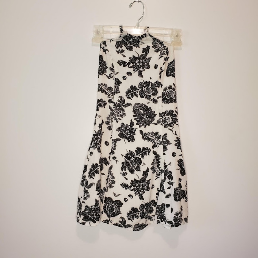 Kendall & Kylie Black and White Floral Dress